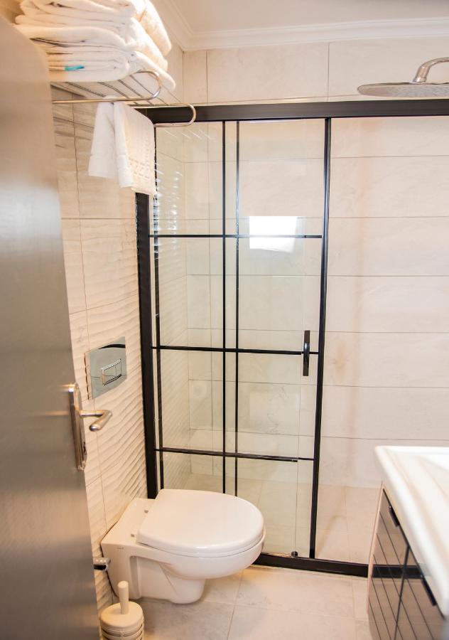 Blue Bay Beach Hotel (Adults Only) Битез Екстериор снимка